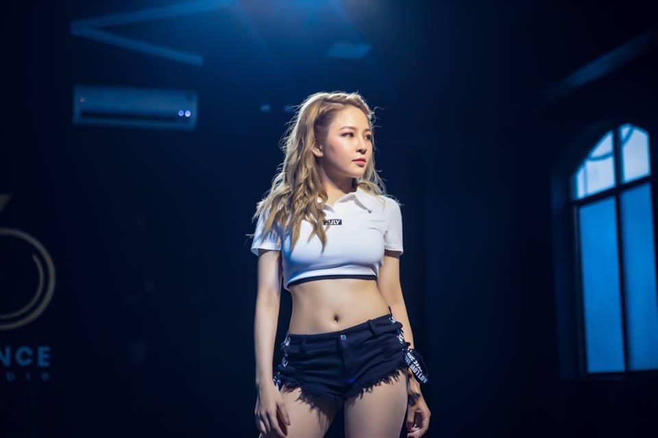 NAM TỬ HÁN NÓI LÀ LÀM: ViruSs mặc váy mừng Thằng điên đạt No 1 trending Youtube-8