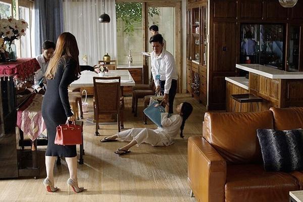 Ngân Khánh xứng danh Jun Ji Hyun Việt Nam với loạt đồ hiệu xa xỉ lên đến hàng tỷ đồng-16