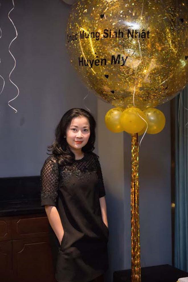 Nhan sắc mẹ các sao Việt: Cứ tưởng mẹ Tú Anh trẻ đẹp nhất rồi nhưng vẫn phải nhường người này-12