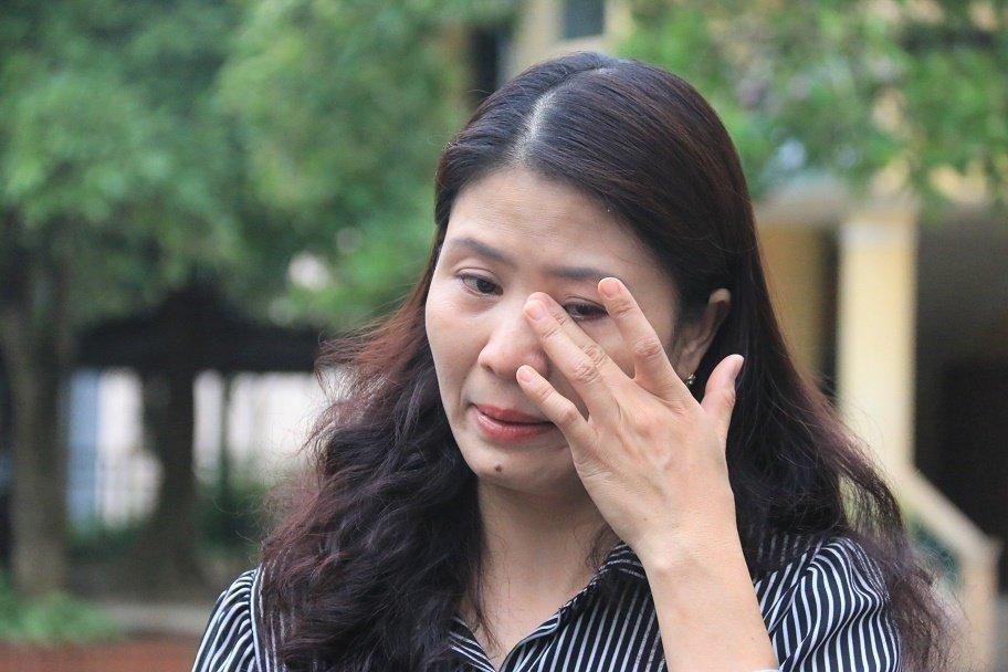 Những cô giáo quen với việc học sinh cắn, phi chổi vào người-6