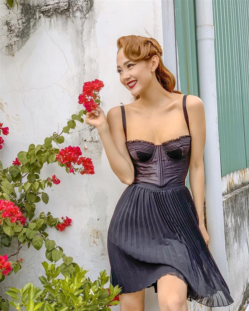 Quách Ngọc Ngoan khen Ngọc Trinh là cô gái xuất sắc nhất của showbiz Việt-9