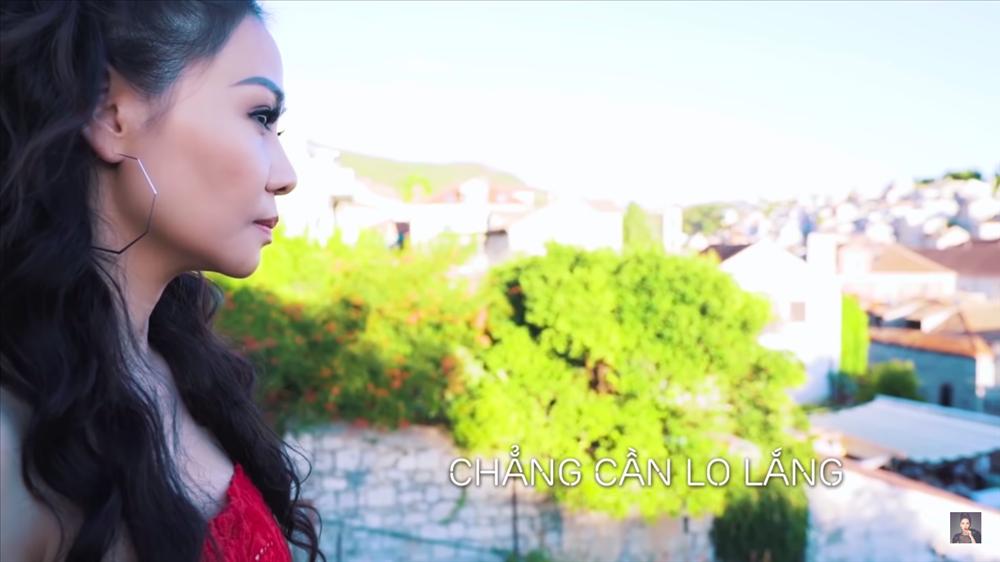 Thu Minh đích thị là đại gia Vpop khi chi bộn tiền làm clip chỉ để... hát karaoke-7