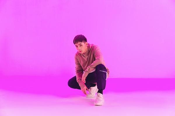 Vừa thêm trai đẹp Monstar tung ngay MV chống ế-8