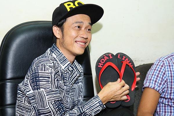 Diện dép tông Lào rẻ tiền nhưng Thanh Hằng - Hoài Linh - Ngọc Trinh vẫn cứ là ngời ngời khí chất-6