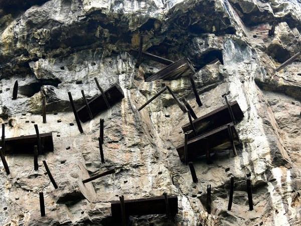 Giải mã bí ẩn tục huyền táng ở Trung Quốc-4