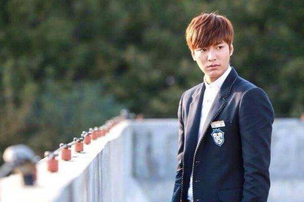 Những ám ảnh tiềm thức khiến 12 chòm sao không dám yêu sâu đậm thêm lần nữa-3