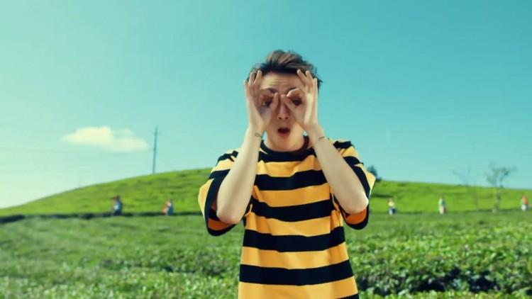 Dở khóc dở cười: Fan cosplay Sơn Tùng nhưng không tìm được trang phục và cách xử lý khiến netizen ngã ngửa-4