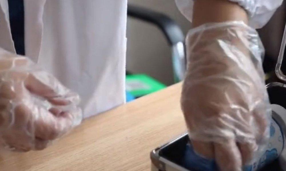 Cô gái yêu cầu 5 người đàn ông xét nghiệm ADN để tìm cha cho con-2