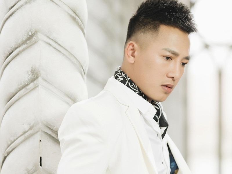 Khi 2 ca khúc gây bão mạng xã hội Hongkong1 và Thằng điên cùng kết hợp-1