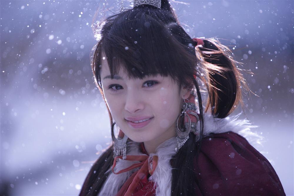 Nhan sắc tuổi 15 của sao nữ được kỳ vọng sẽ vượt mặt Dương Mịch-2