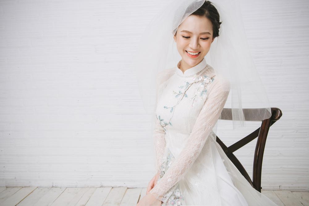 Tròn 4 tháng ở cữ nuôi con, hotgirl Tú Linh tái xuất rạng rỡ như em chưa 18 trong bộ ảnh áo dài thướt tha-6