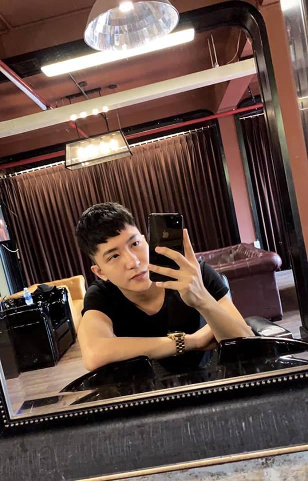 Lầy lội như hotgirl Trâm Anh, chẳng cần ai dìm cũng tự mình post ảnh kém duyên để rồi nhận đá tảng-2