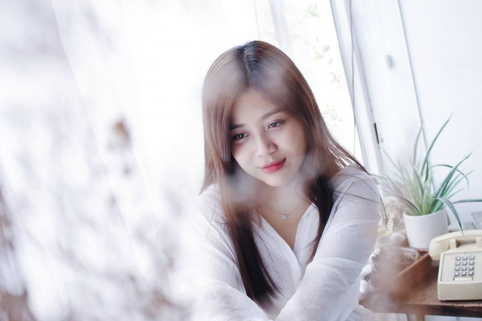 Lầy lội như hotgirl Trâm Anh, chẳng cần ai dìm cũng tự mình post ảnh kém duyên để rồi nhận đá tảng-4