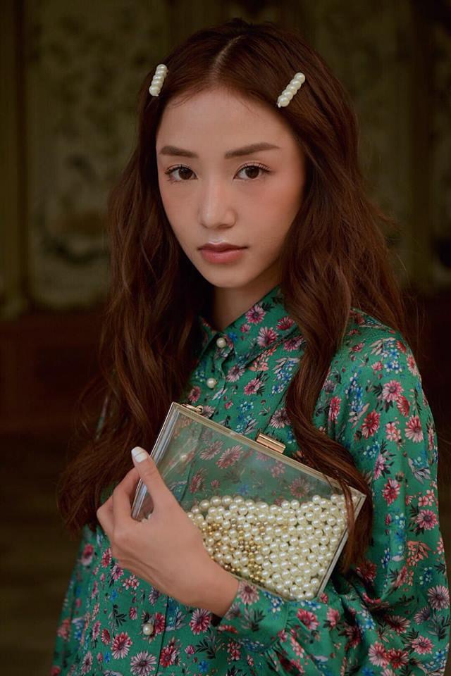 Lầy lội như hotgirl Trâm Anh, chẳng cần ai dìm cũng tự mình post ảnh kém duyên để rồi nhận đá tảng-12