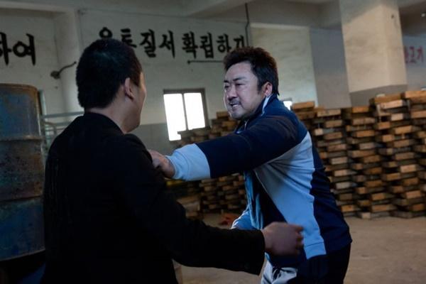 ‘Bạn ma phiền toái’: Bộ phim mua nước mắt của người Hàn-3