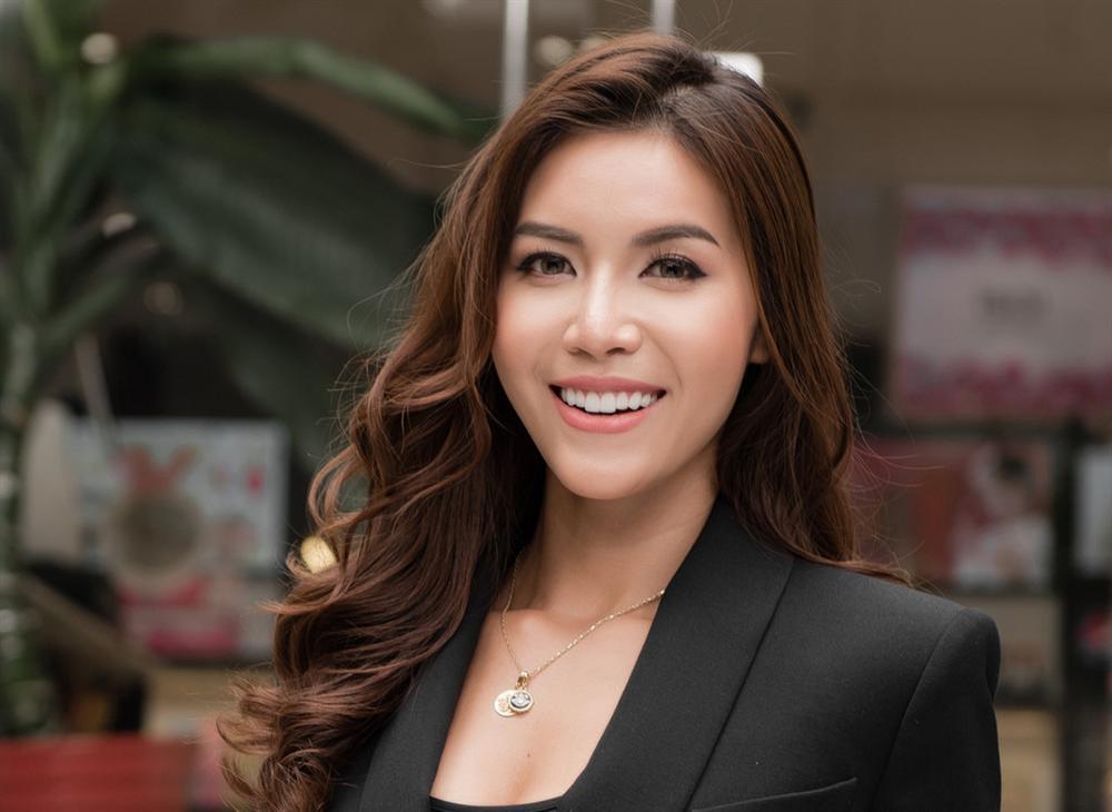 Minh Tú: Đã là hoa hậu thì phải hạn chế khoe thân, ăn mặc gợi cảm-7