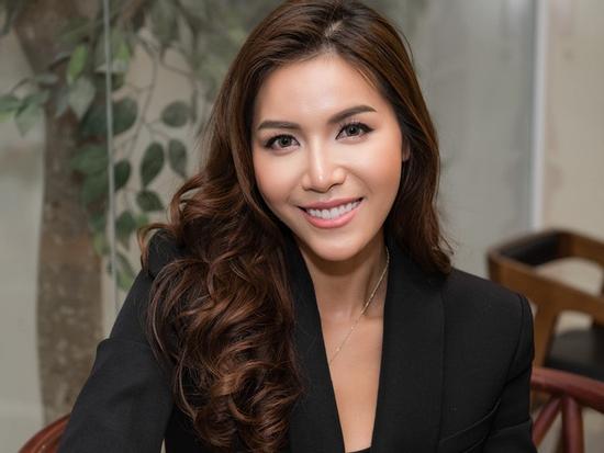 Minh Tú: 'Đã là hoa hậu thì phải hạn chế khoe thân, ăn mặc gợi cảm'