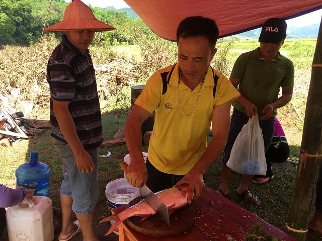 Pa pỉnh tộp - món ăn đốn tim du khách của người Thái Sơn La-1