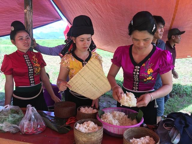 Pa pỉnh tộp - món ăn đốn tim du khách của người Thái Sơn La-5