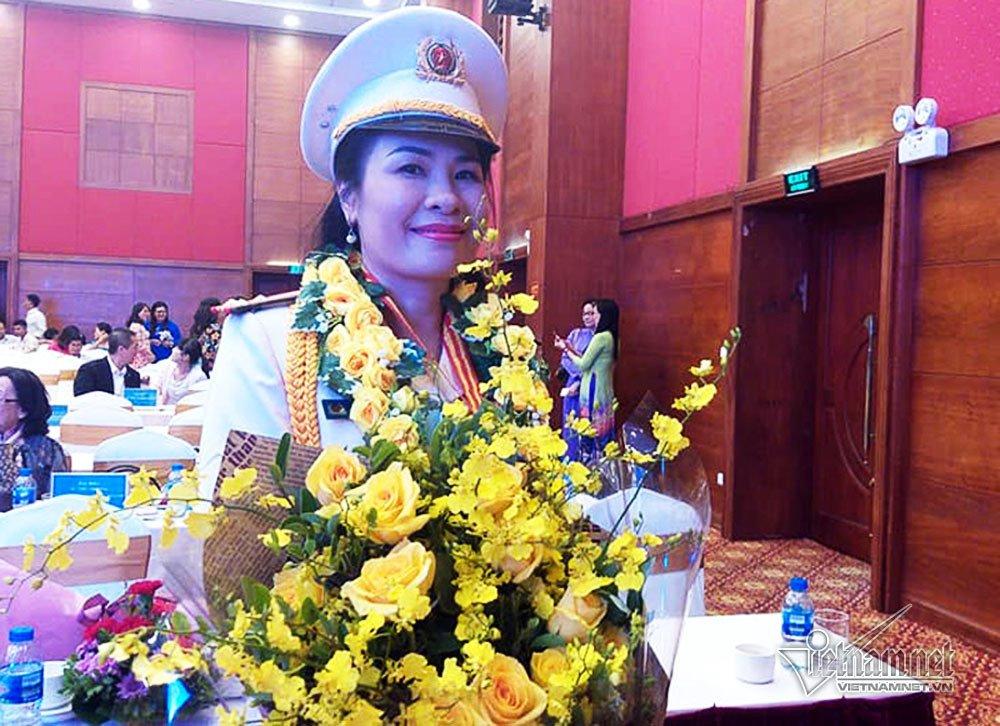 Nữ trinh sát xinh đẹp kể phút đấu trí nghẹt thở với trùm buôn lậu-1