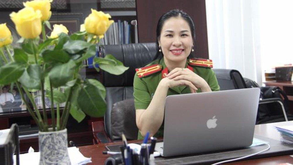 Nữ trinh sát xinh đẹp kể phút đấu trí nghẹt thở với trùm buôn lậu-2