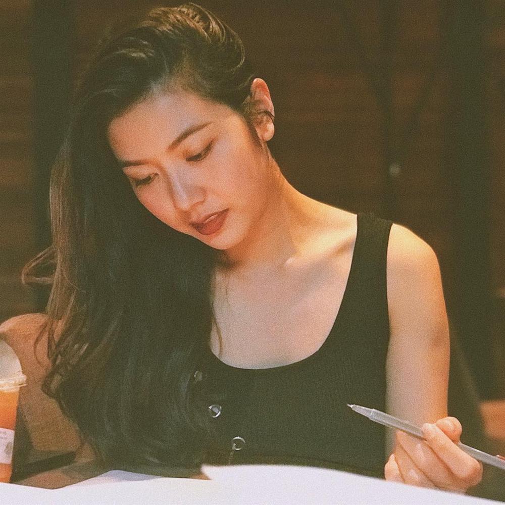 Trấn Thành hẹn hò ăn uống cùng gia đình bà xã Hari Won-7