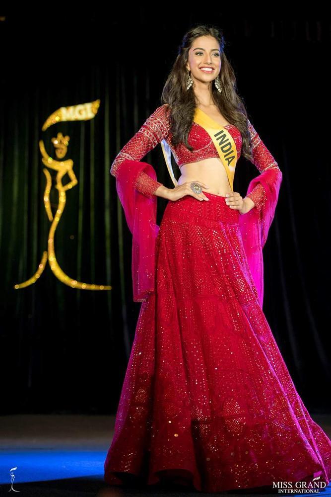 Cô gái được đồn đoán đoạt vương miện Miss Grand International 2018 có dung mạo đẹp tựa tiên nữ giáng trần-3