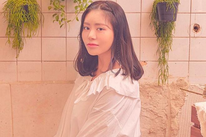 Nữ ca sĩ trẻ ngất xỉu khi đang diễn phải tạm rời showbiz-2