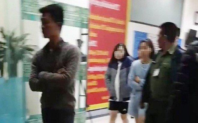 Bé sơ sinh rơi từ chung cư Linh Đàm: Lời khai của người mẹ trẻ vứt con qua khe cửa-2