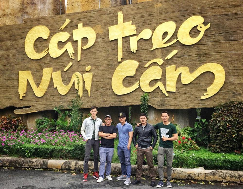 Bác sĩ răng hàm mặt tương lai mang 3 dòng máu, cao 1,86 m-7