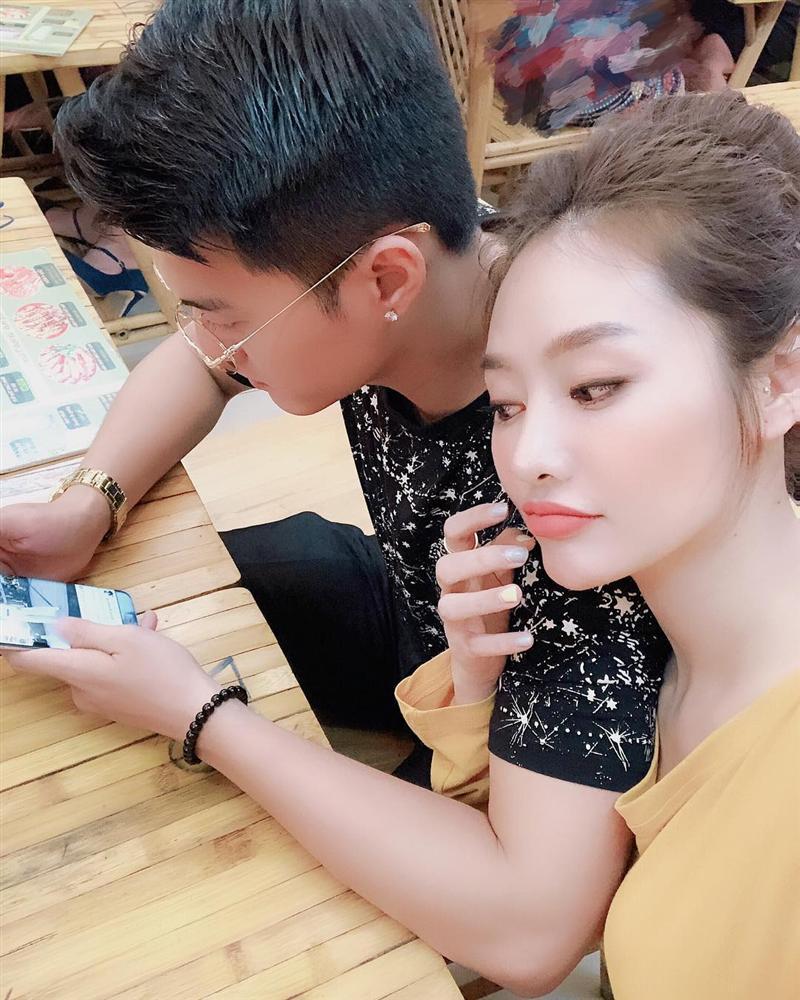 Thanh Hằng khoe ảnh thời ô mai, tóc mái ngang và da ngăm đen-8