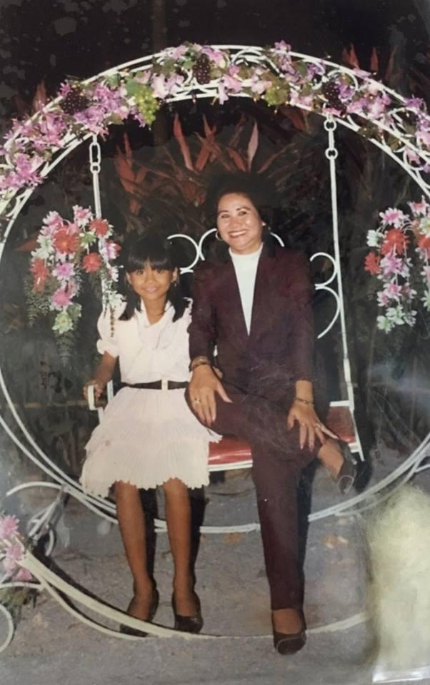 Thanh Hằng khoe ảnh thời ô mai, tóc mái ngang và da ngăm đen-1