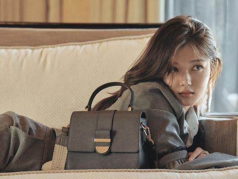 Hậu duệ mặt trời Kim Ji Won chia sẻ hình ảnh giản dị ngày sinh nhật-9