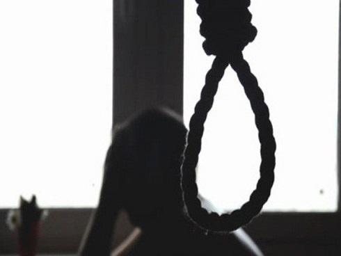 4 người trong gia đình chết trong tư thế treo cổ, vợ để lại thư tuyệt mệnh-4