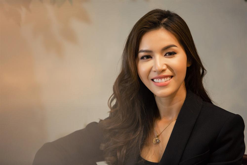 Nhắn nhủ đàn bà phải biết giá trị và khả năng nguy hiểm, Ngọc Trinh phát ngôn nóng nhất tuần qua-6