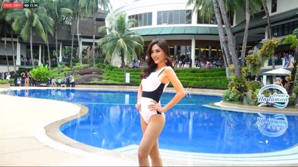 Bùi Phương Nga tỏa sáng với màn hất tóc xuất thần khi trình diễn bikini tại Miss Grand 2018-2