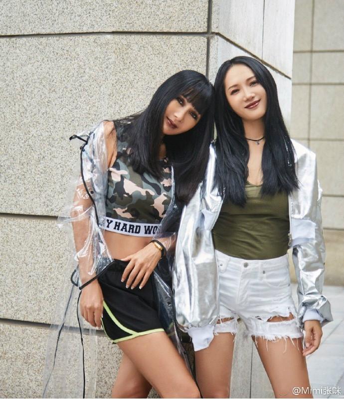 Cặp mẹ con trông như chị em được hâm mộ ở showbiz Trung Quốc-4