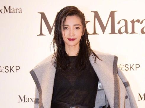 Lý Băng Băng được mời đóng phiên bản nữ bom tấn của Thành Long-3