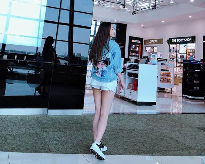 Bạn gái Hồ Việt Trung: Hạn chế hở hang dù ít khi bị bạn trai nhắc nhở-9