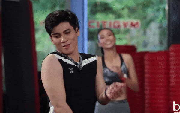 Hài như huấn luyện viên Võ Hoàng Yến: Xem nam thí sinh The Face so tài mà chỉ lo... bể bóng-5