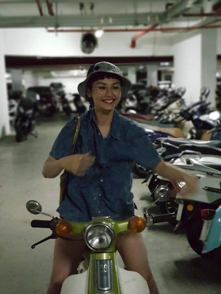 Dù liên tục bị chê mặc xấu, Miu Lê vẫn diện quần rách te tua không khác gì dân bụi đời chợ lớn ra ngoài-6