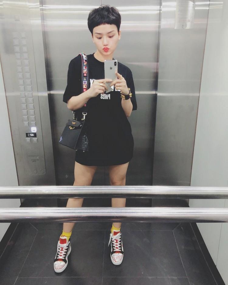 Dù liên tục bị chê mặc xấu, Miu Lê vẫn diện quần rách te tua không khác gì dân bụi đời chợ lớn ra ngoài-7