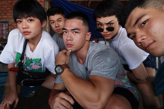 Bạn trai mới của Miu Lê là HLV thể hình điển trai, body 6 múi?-5