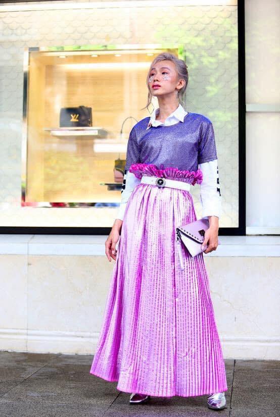 Giới trẻ chào sân Vietnam International Fashion Week bằng loạt street style không thể ĐỘC DỊ hơn-8