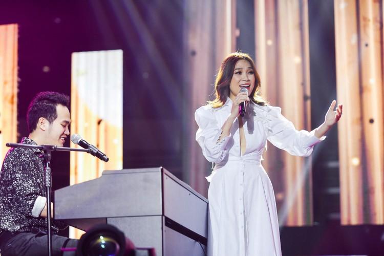 Hé lộ về chiếc áo dài lấp lánh tựa sao trời giúp chị đại Mỹ Tâm chiếm trọn tim khán giả Hàn Quốc-9