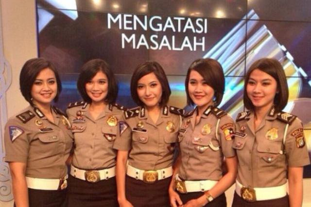 Nỗi ám ảnh kiểm tra trinh tiết của nữ cảnh sát Indonesia-2