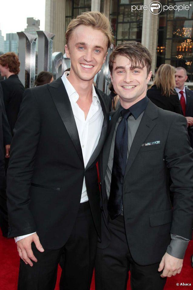 Hãy nhìn Harry Potter và Draco Malfoy hiện tại để thấy thời gian dìm con người tàn nhẫn như thế nào-5