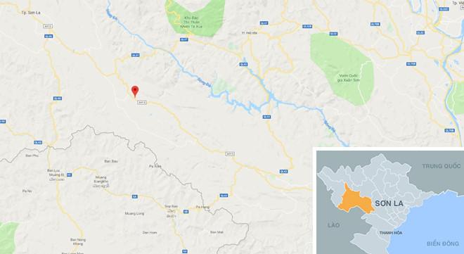 Xe đầu kéo tông trực diện xe khách, 10 người bị thương-3