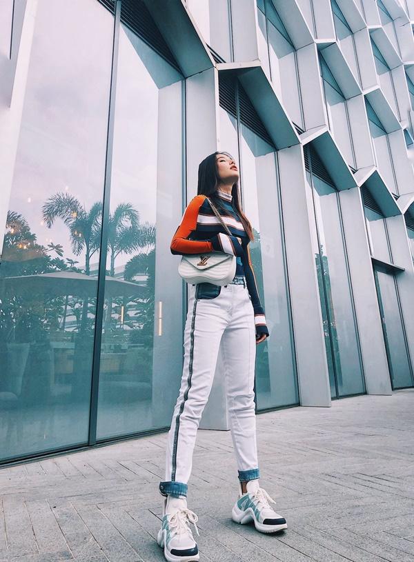 Diễm My 9x phủ hàng hiệu khi biến hình thành quý cô thập niên 80-8