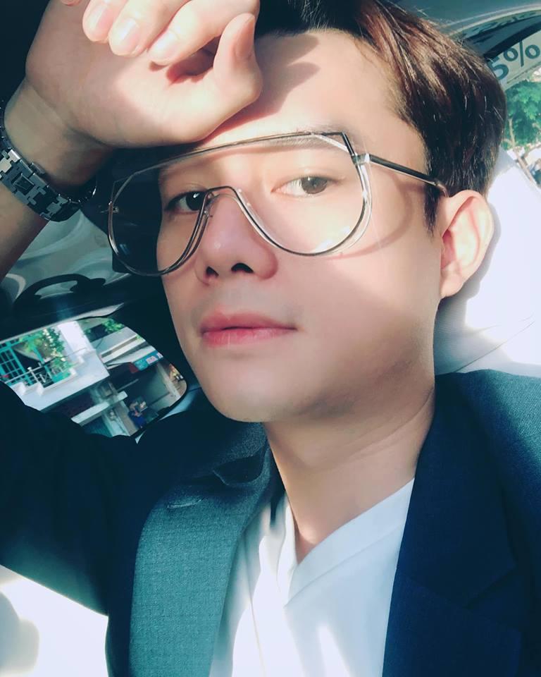 Linh Chi lột bỏ váy áo, chỉ mặc nội y phô diễn hình thể làm nóng mắt người xem-3